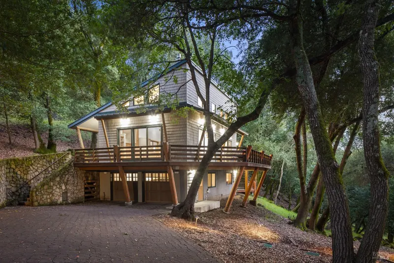 100 Zachary Lane, Santa Rosa